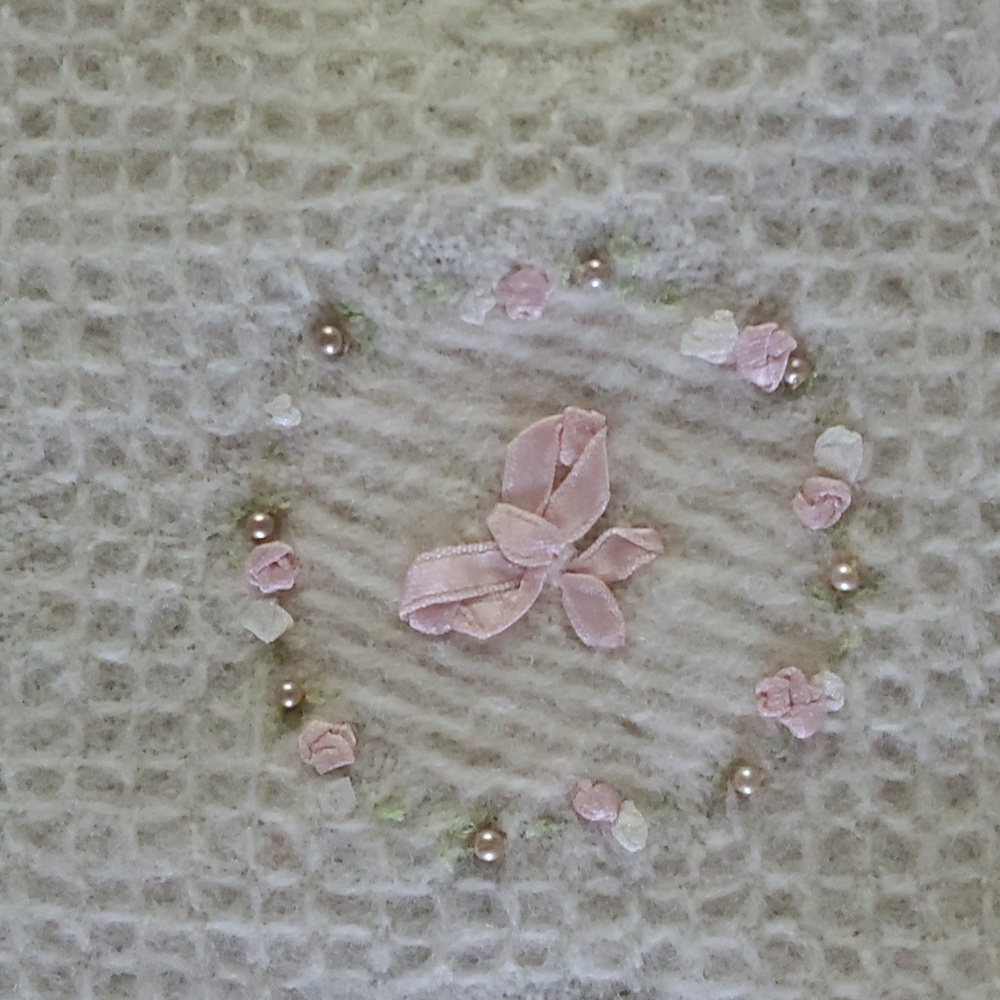 Vintage Christening Gown, Bonnets And Blankets - Picture 17 of 17